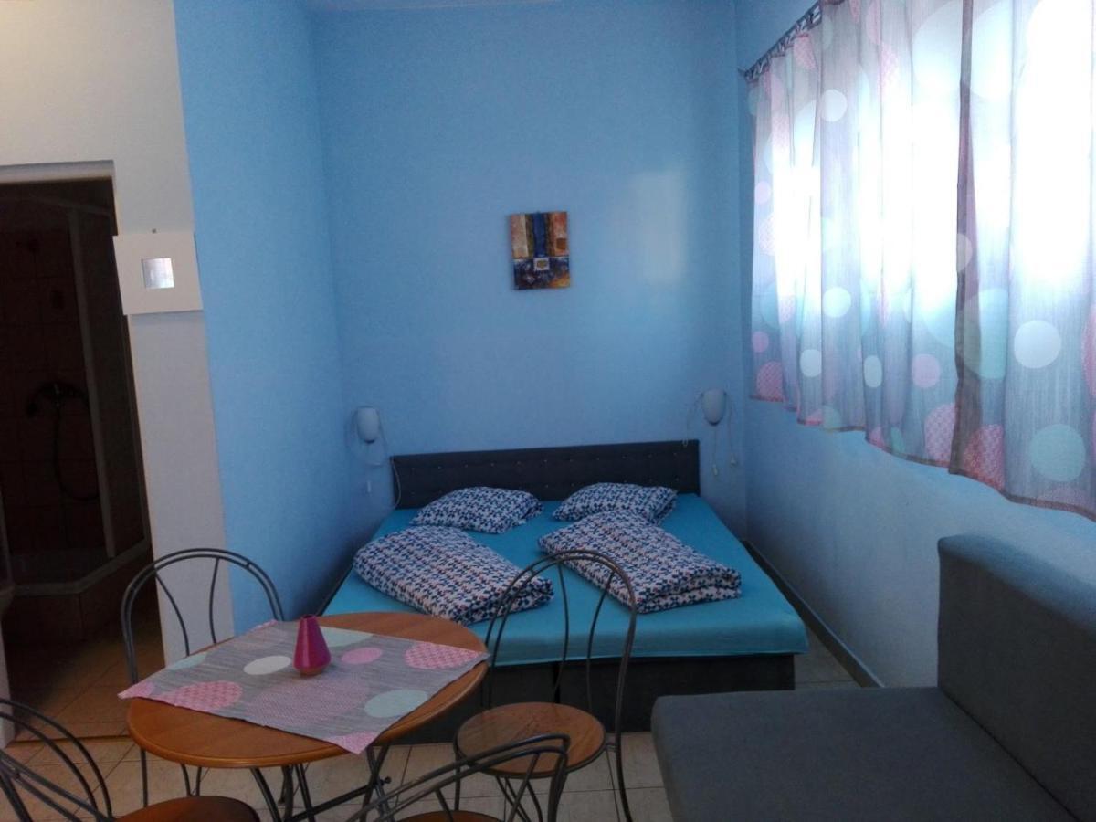 Dom Studia Petra Hotel Štúrovo Екстериор снимка
